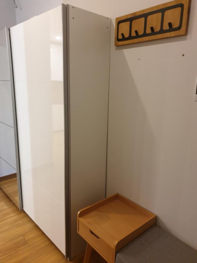 Maly Apartament W Zieleni Blisko Jeziora Środa Wielkopolska Εξωτερικό φωτογραφία