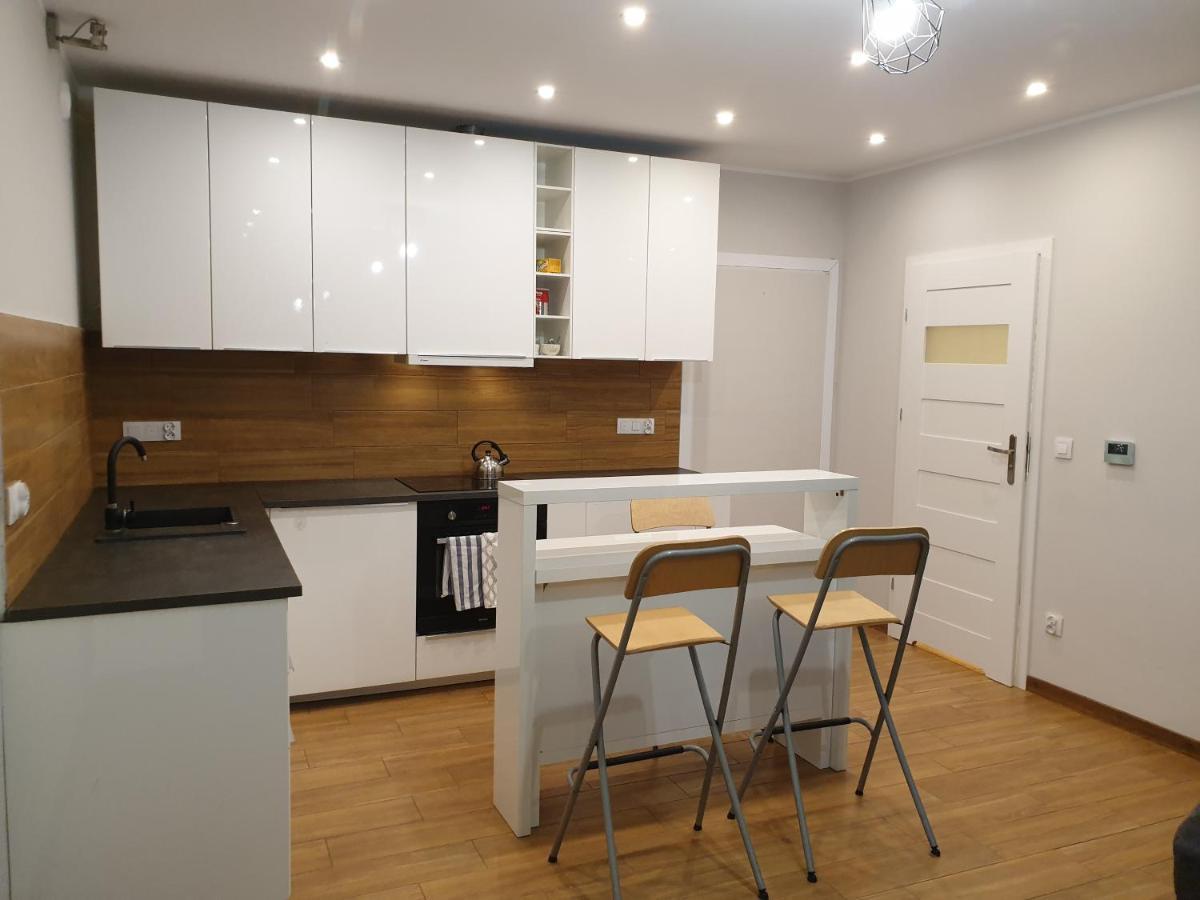 Maly Apartament W Zieleni Blisko Jeziora Środa Wielkopolska Εξωτερικό φωτογραφία
